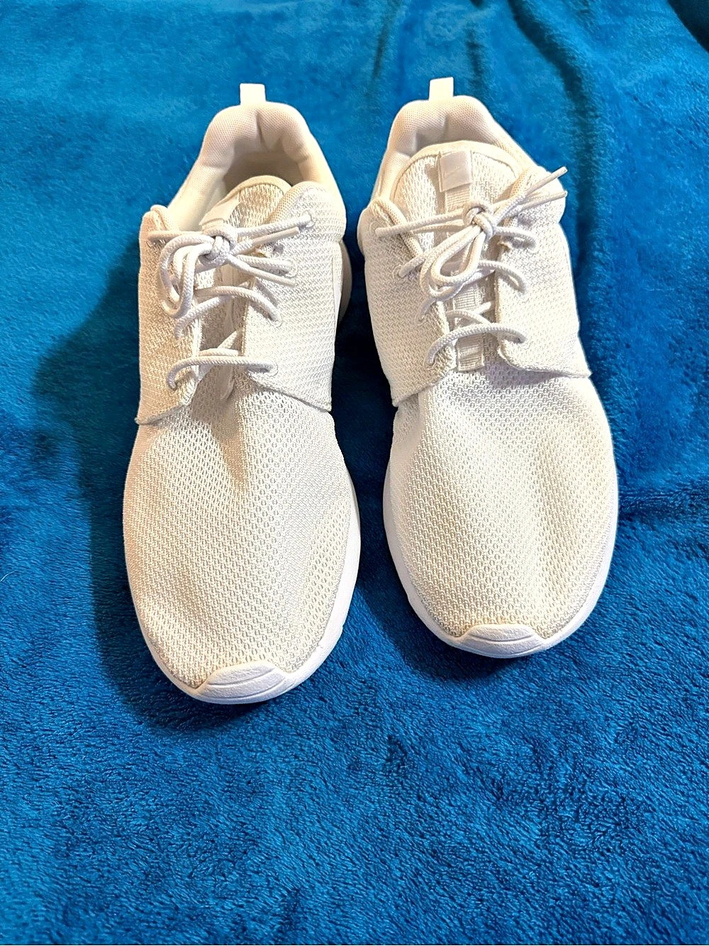 Nike Roshe One Men's White Sneakers Men’s US 11.5